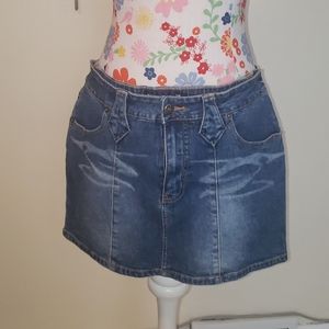 Denim mini skirt w/some stretch to it